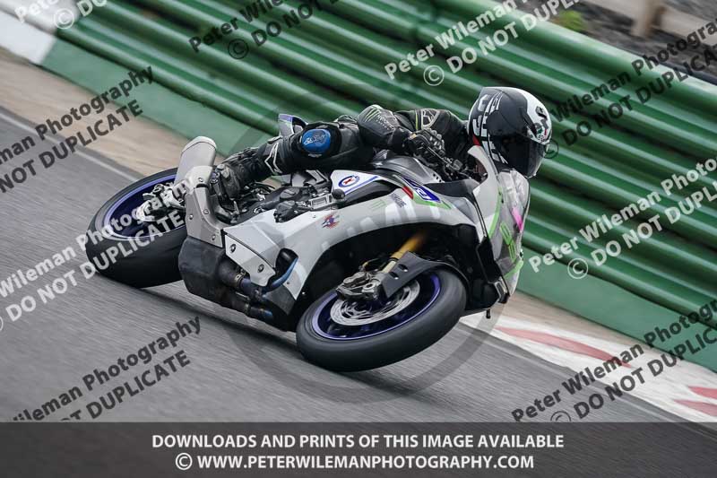 enduro digital images;event digital images;eventdigitalimages;mallory park;mallory park photographs;mallory park trackday;mallory park trackday photographs;no limits trackdays;peter wileman photography;racing digital images;trackday digital images;trackday photos